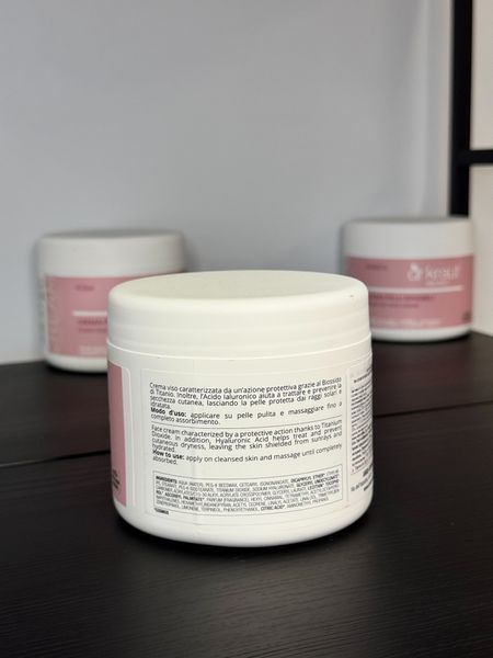 Зволожуючий захисний крем для нормальної та сухої шкіри / Moissturizing protective cream / Dr.Kraut 500 мл DK2007U фото